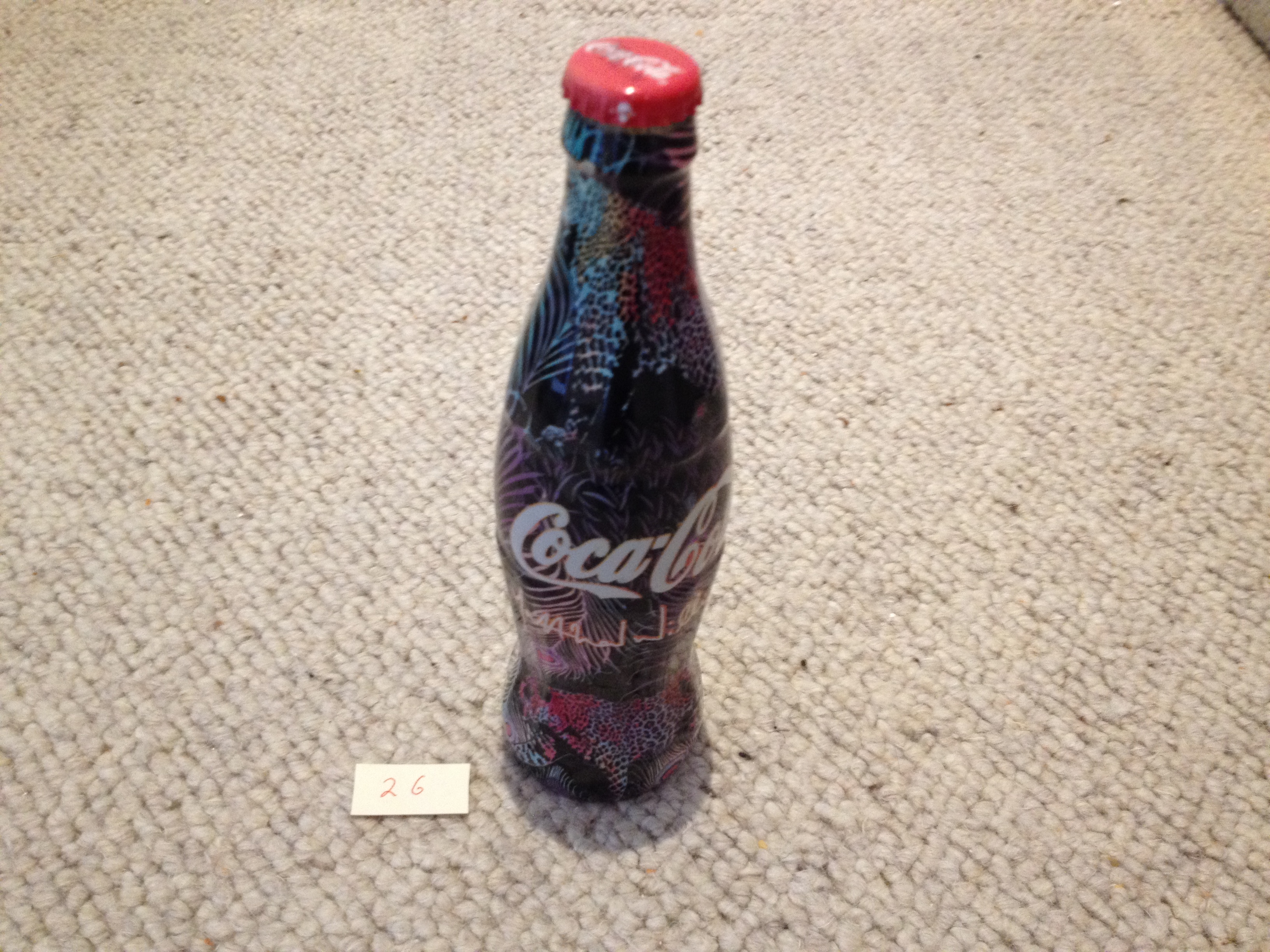 MATTHEW WILLIAMSON Coca Cola bottle (un-open) Unique Very Collectable